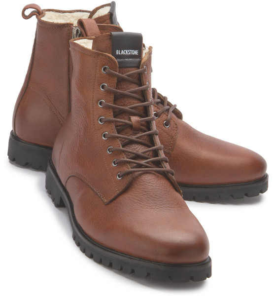 Lace-up boot in plus sizes: 7418-24