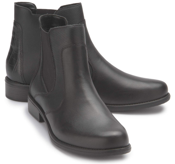 Chelsea boot in plus sizes: 3564-24