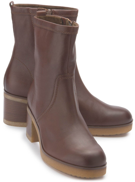 Ankle boot in plus sizes: 3042-24