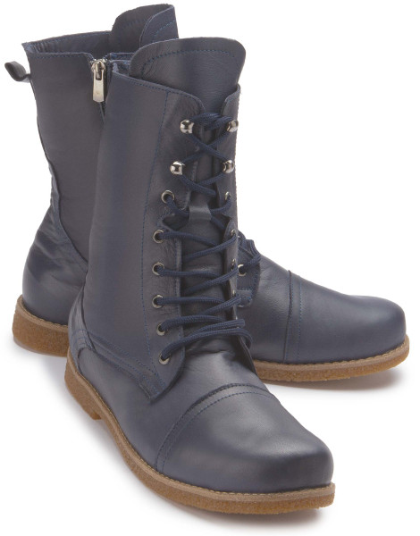 Lace-up boot in plus sizes: 3159-24