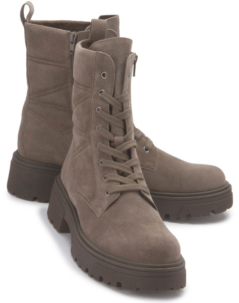 Lace-up boot in plus sizes: 3111-24