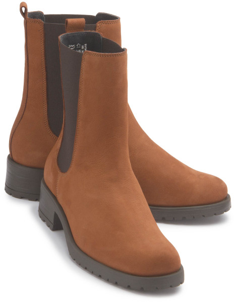 Chelsea boot in plus sizes: 3347-24