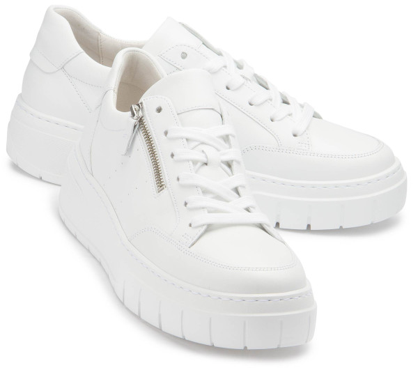 Oversized sneakers: 3009-24