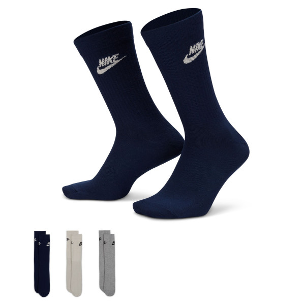 Nike Everyday Essential (3-pack) in plus sizes : 0736-24