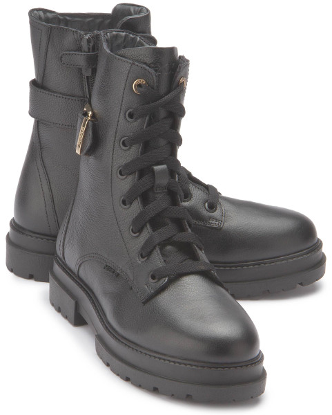 Lace-up boot in undersizes: 3874-24