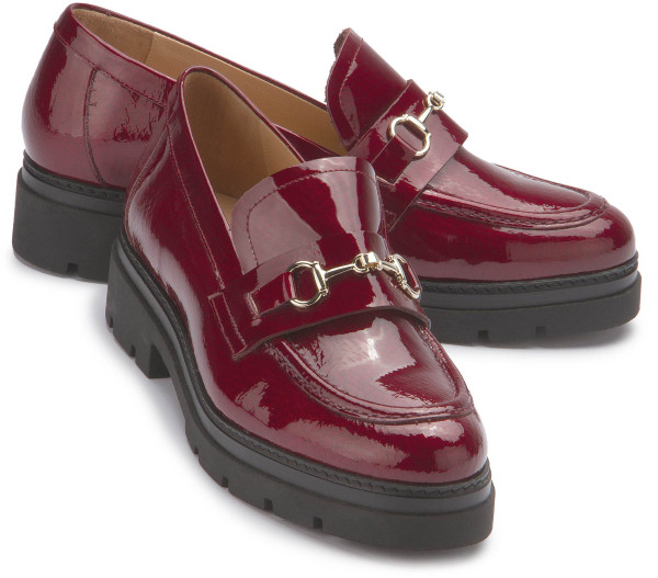 Loafers in undersizes: 2027-24