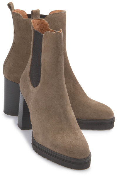 Ankle boot in undersizes: 2018-24