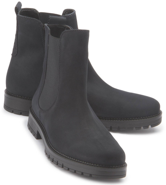 Chelsea boot in plus sizes: 3048-24