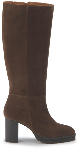 Oversized boots: 2043-24