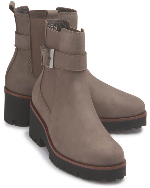 Chelsea boot in undersizes: 3340-24