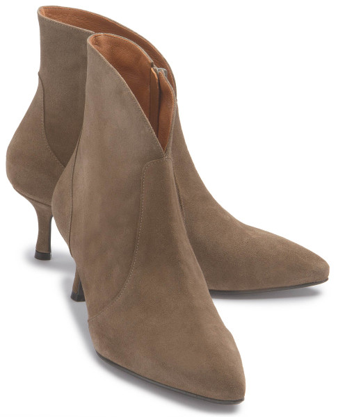 Ankle boot in plus sizes: 2019-24